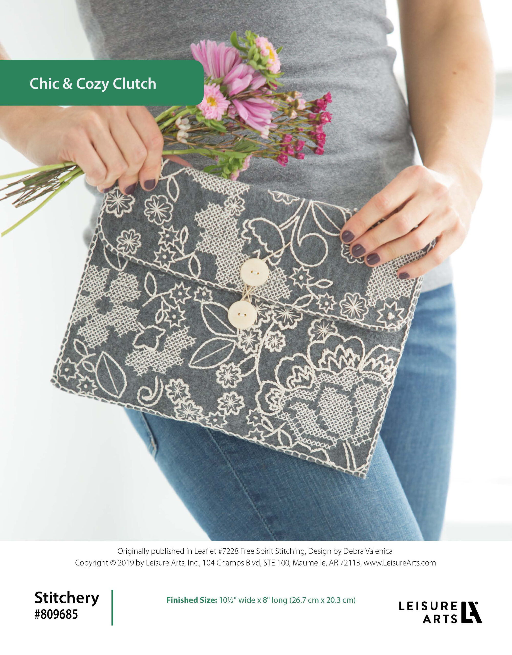 Leisure Arts Free Spirit Stitching Chic Cozy Clutch ePattern